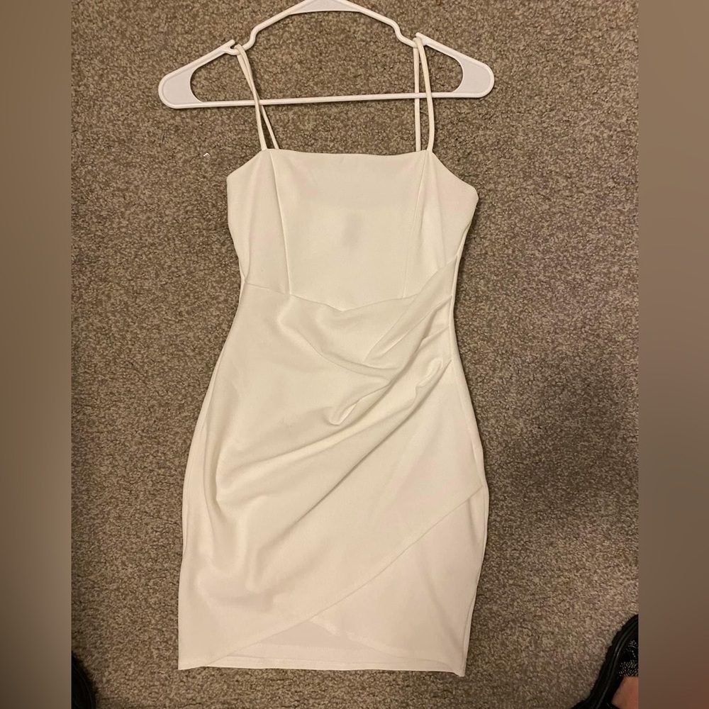 windsor white dress